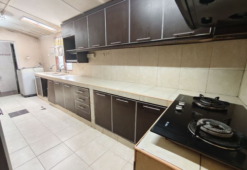 End lot Single Storey Taman Salak Jaya Salak Selatan Kuala Lumpur