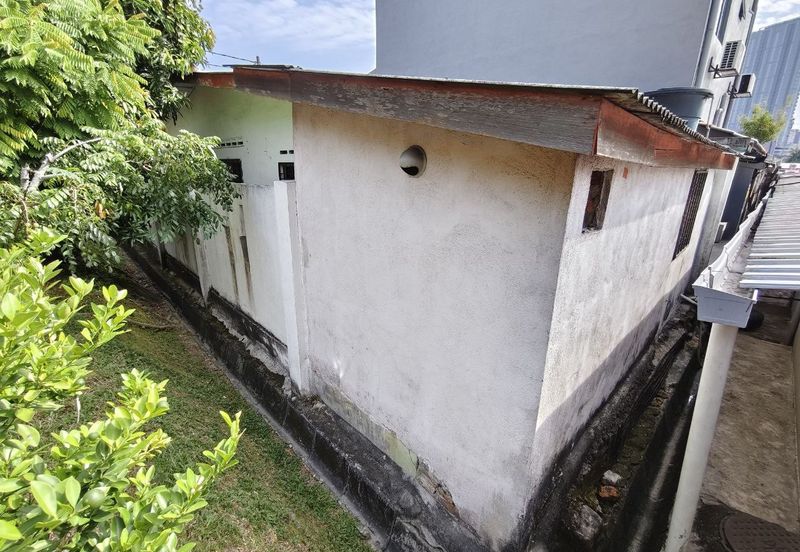 End lot Single Storey Taman Salak Jaya Salak Selatan Kuala Lumpur