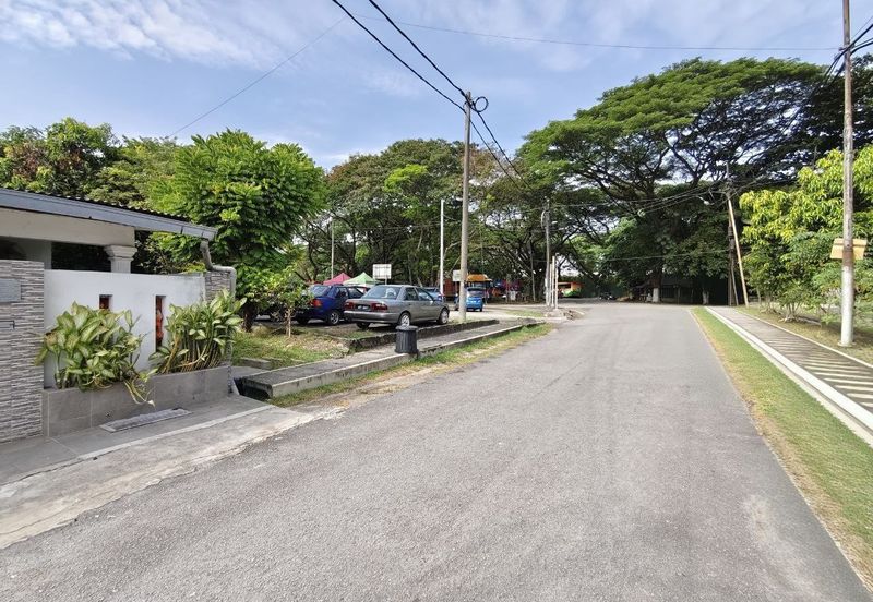 End lot Single Storey Taman Salak Jaya Salak Selatan Kuala Lumpur