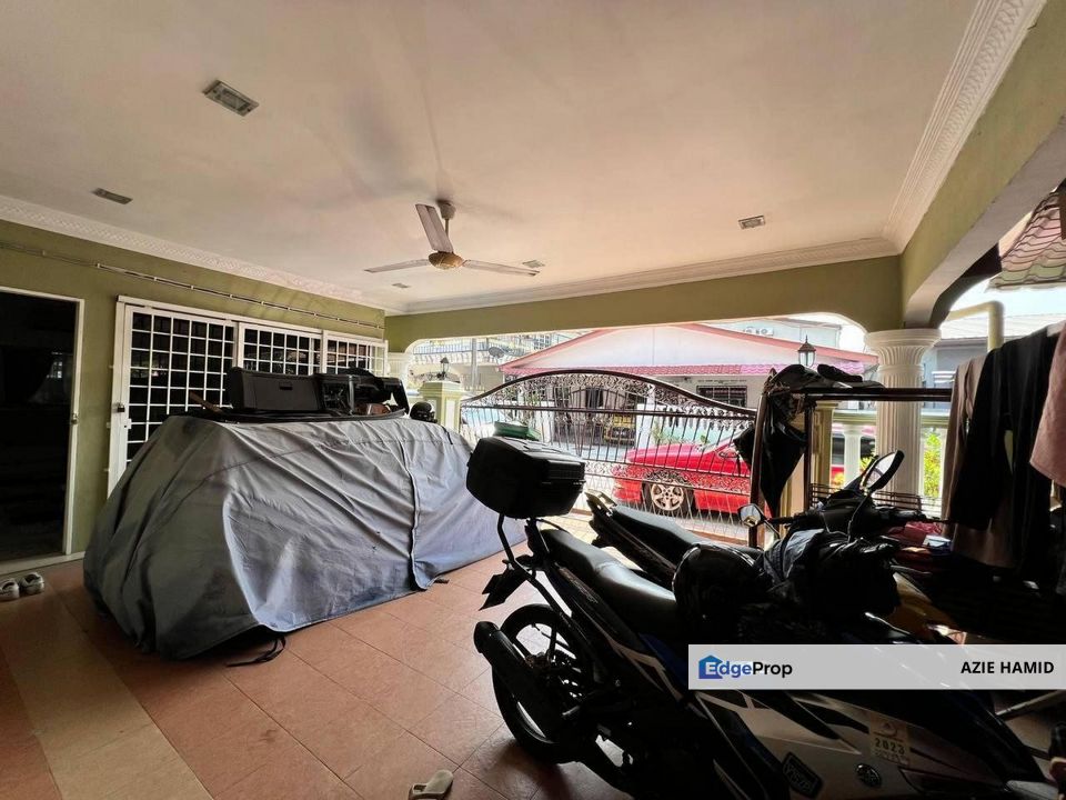 Taman Batu Muda Batu Caves Single Storey Bungalow Fully Extended At Back For Sale, Kuala Lumpur, Batu 