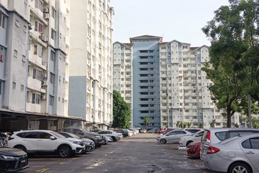Lestari Apartment