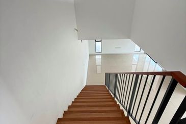 Tilia Encorp Cahaya Alam