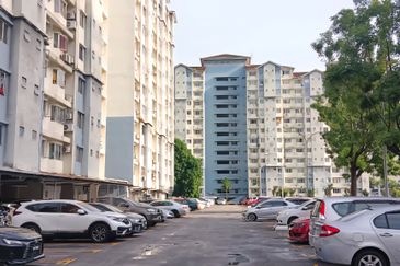 Lestari Apartment