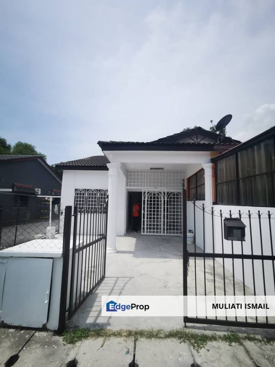 Taman Klang Perdana END LOT Single Storey House, Selangor, Klang