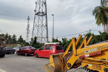 TANAH TEPI JALAN UTAMA KUALA SELANGOR KE TELUK INTAN UNTUK DIJUAL LOKASI: KUALA SELANGOR ✅✅✅✅
