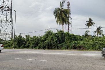TANAH TEPI JALAN UTAMA KUALA SELANGOR KE TELUK INTAN UNTUK DIJUAL LOKASI: KUALA SELANGOR ✅✅✅✅