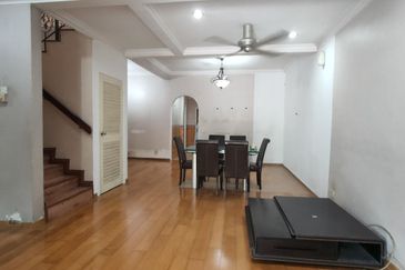 Bandar Tun Hussein Onn