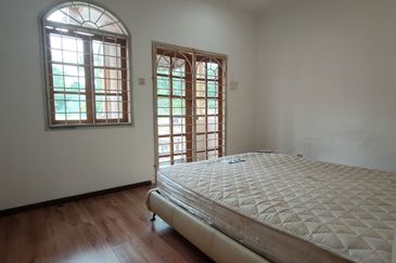 Bandar Tun Hussein Onn