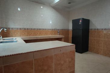 Bandar Tun Hussein Onn