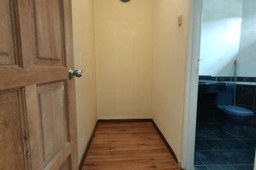 Bandar Tun Hussein Onn