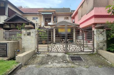 Bandar Tun Hussein Onn