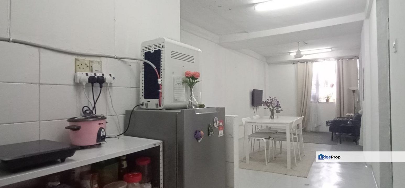 FLAT (LOW COST) GUGUSAN SEMARAK 2, KOTA DAMANSARA UNTUK DIJUAL, Selangor, Kota Damansara