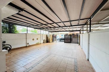 FOR SALE : Double Storey Jalan Nova Seksyen U5 Subang Bestari Shah Alam Selangor