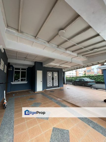 UNTUK DIJUALl ...RUMAH TERES 2 TINGKAT (CORNER LOT) UNTUK DIJUAL DI BANGI. TOTALLY RENOVATED & DAPUR FULLY EXTENDED., Selangor, Bangi