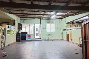 Jalan Bandar Kinrara 4/8B