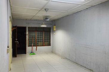 Jalan Bandar Kinrara 4/8B