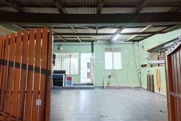 Jalan Bandar Kinrara 4/8B