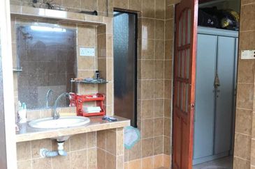 Kampung Melayu Batu 16