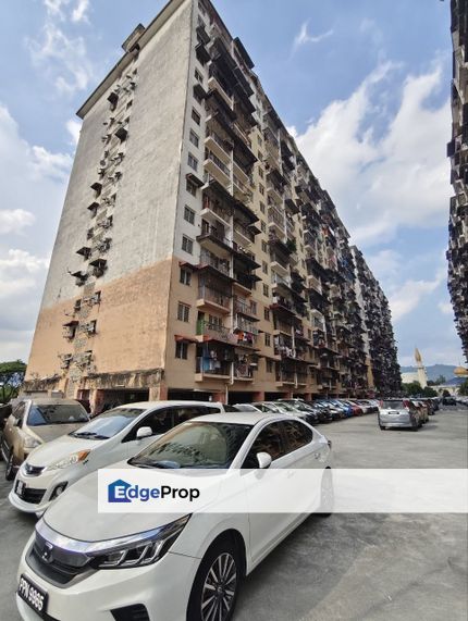 FOR SALE <<<<< Corner unit Pangsapuri Sri Nilam Bandar Baru Ampang, Selangor, Ampang