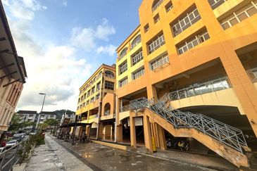 FOR SALE  SHOP OFFICE SPACE WISMA PRIMA PENINSULAR, JALAN SETIAWANGSA 11, TAMAN SETIAWANGSA KUALA LUMPUR.