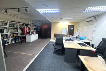 FOR SALE  SHOP OFFICE SPACE WISMA PRIMA PENINSULAR, JALAN SETIAWANGSA 11, TAMAN SETIAWANGSA KUALA LUMPUR.