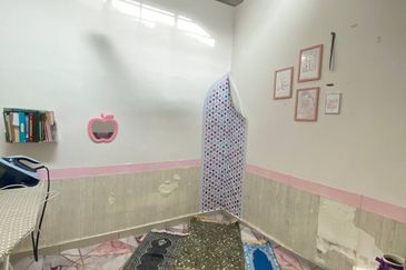 Jalan Lombong Emas Seksyen 29