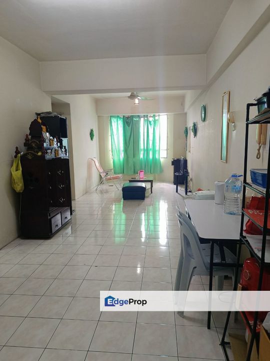 Pangsapuri KLH Menara KLH Bandar Puchong Jaya, Selangor, Puchong