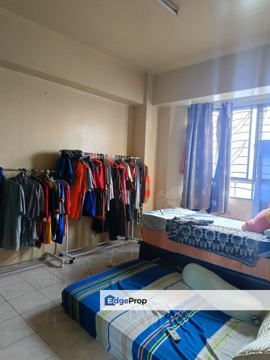 Pangsapuri KLH Menara KLH Bandar Puchong Jaya, Selangor, Puchong