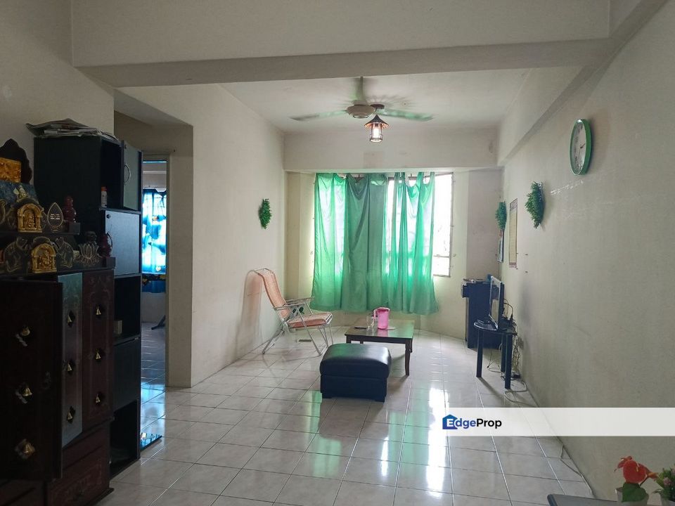 Pangsapuri KLH Menara KLH Bandar Puchong Jaya, Selangor, Puchong