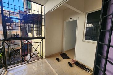 Apartment Taman Pinggiran Batu Caves