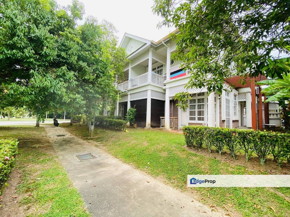 TWO & HALF STOREY SEMI D PRESINT 18H PUTRAJAYA  *Facing open & nearby lake*, Selangor, Bangi