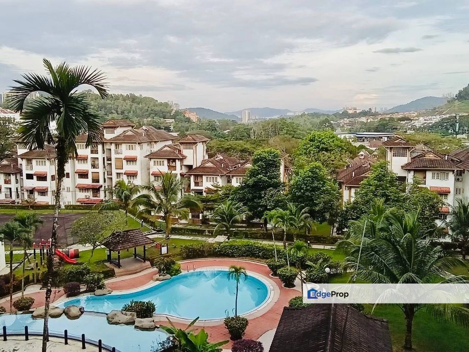 Villaria (Ampang)Corner Unit Wide @ Ampang Selangor FOR SALE, Selangor, Ulu Kelang