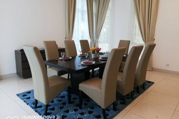 IOI Beverly Row @ IOI Resort City