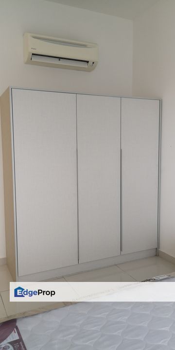 Zeva Residences Equine Seri Kembangan - 2 Car Parks Studio For Sale, Selangor, Seri Kembangan