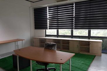 Kenwingston Square Garden