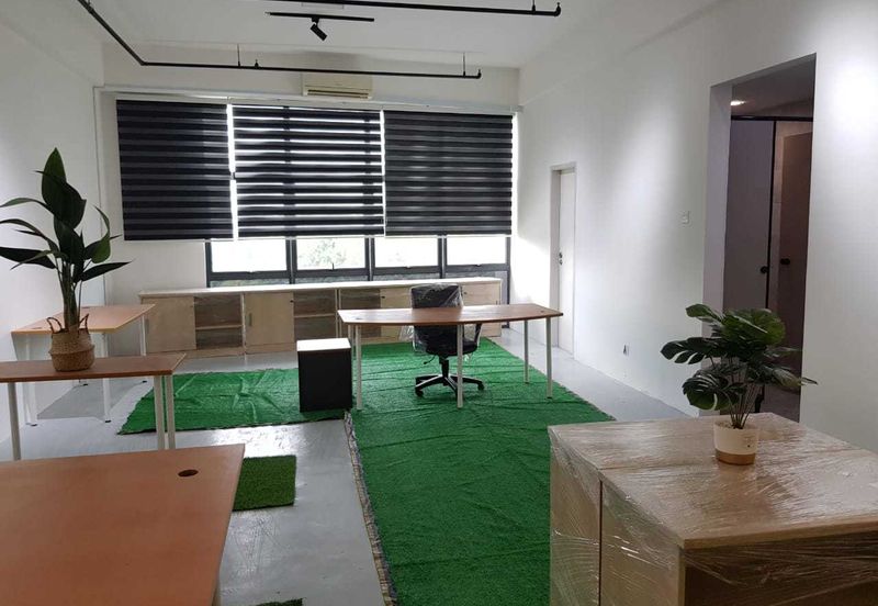 Kenwingston Square Garden