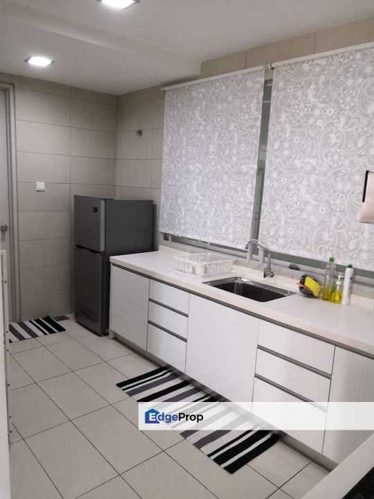 V Residence Cyberjaya Putrajaya - Fully Furnished Condo For Rent, Selangor, Cyberjaya