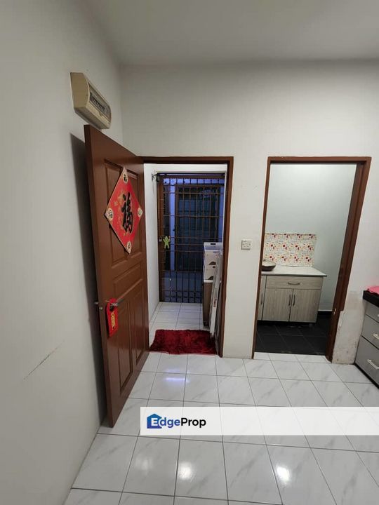 Vista Impiana Seri Kembangan - Studio With Garden For Sale, Selangor, Seri Kembangan