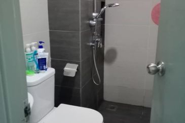 Apex Tower & Vertex Tower @ CyberSquare