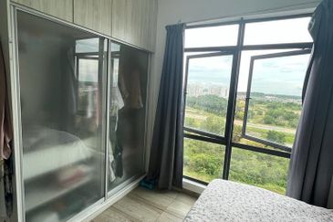 Kenwingston Square Garden