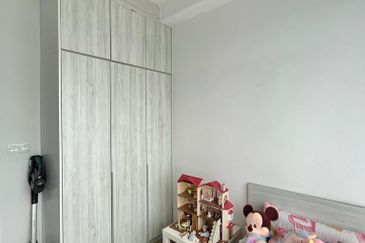 Kenwingston Square Garden