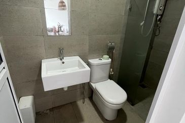 Kenwingston Square Garden