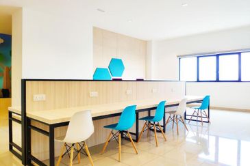 Conezión @ IOI Resort City