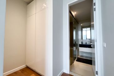 Pavilion Ceylon Hill