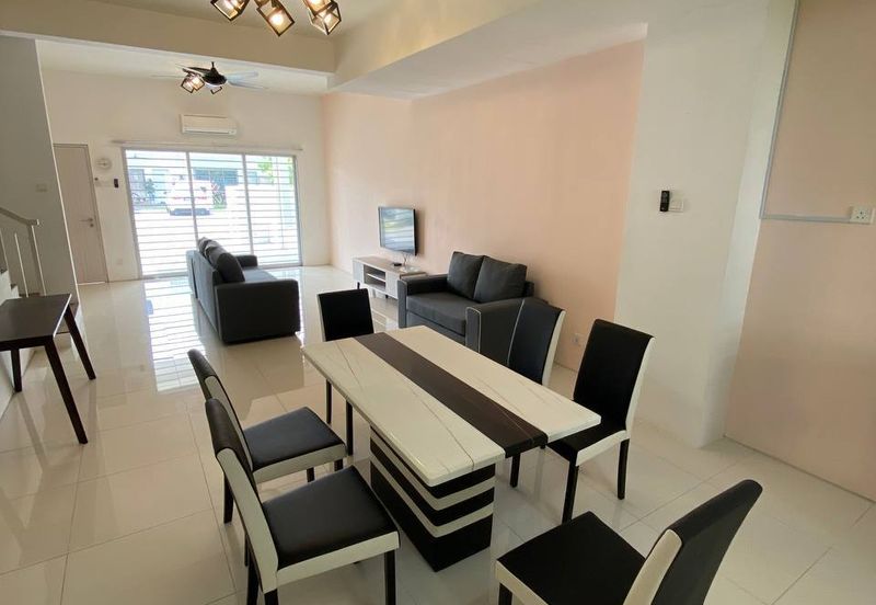 Casa Green @ Cybersouth