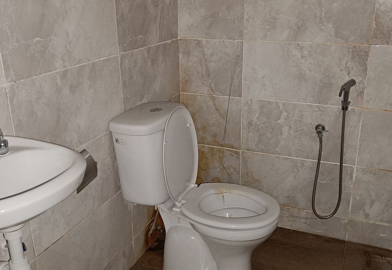 Kenwingston Square Garden