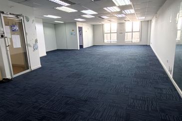 Senawang Commercial Park, Senawang Taipan, Seremban - Office For Sale
