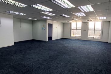 Senawang Commercial Park, Senawang Taipan, Seremban - Office For Sale