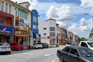 Senawang Commercial Park, Senawang Taipan, Seremban - Office For Sale