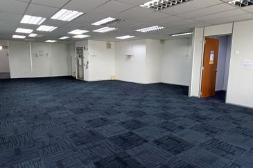 Senawang Commercial Park, Senawang Taipan, Seremban - Office For Sale